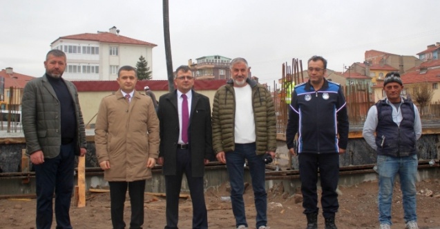 Emirdağ Belediye Başkanı Serkan Koyuncu Hükümet Konağı İnşaat Alanında İncelemelerde Bulundu